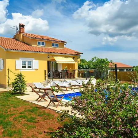Pet Friendly In Štokovci